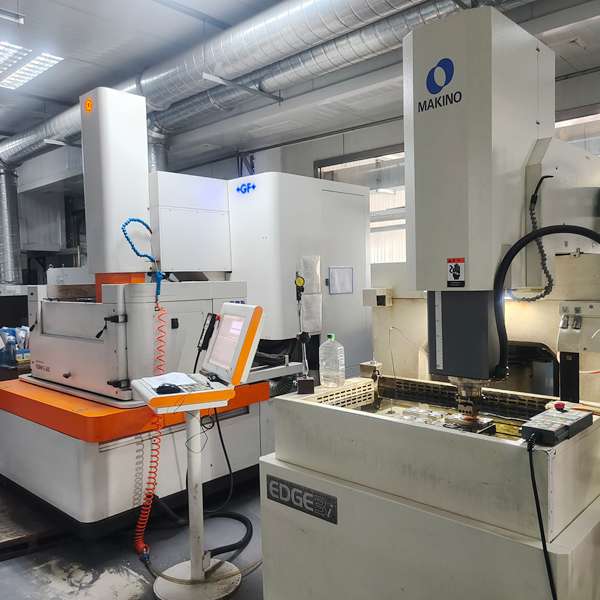 injection mold maker china